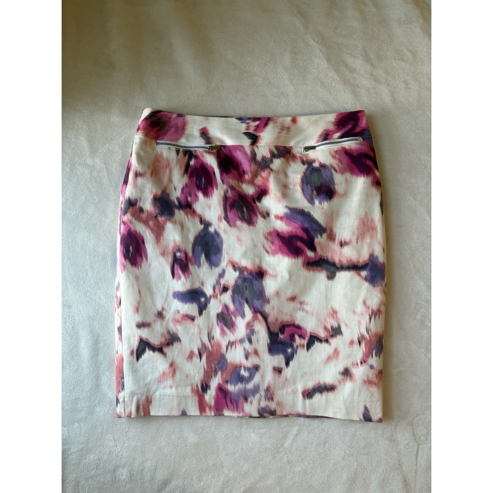 Calvin Klein floral watercolor pencil skirt Size 6 Slit With Slip Pink Purple